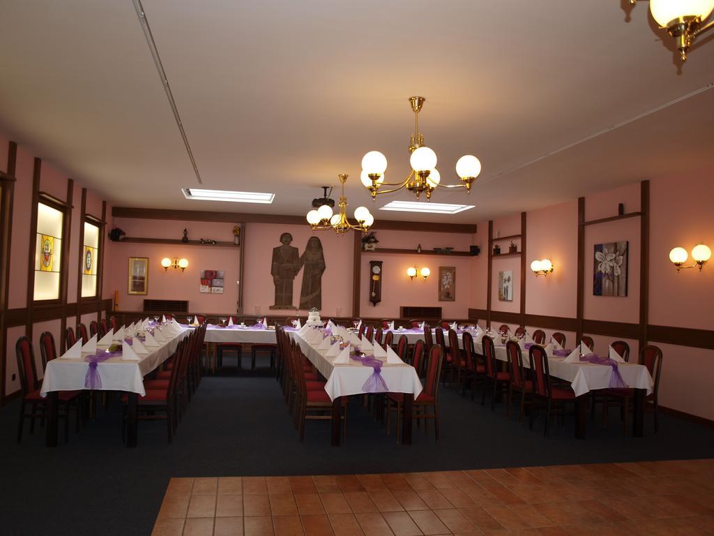 Hotel Hajcman Žďár nad Sázavou Exteriör bild