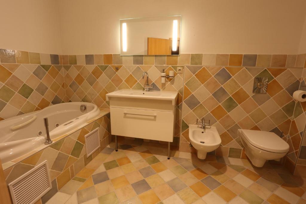 Hotel Hajcman Žďár nad Sázavou Exteriör bild
